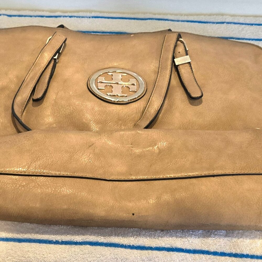 Extra Large Tan Leather Tory Burch Purse Bag